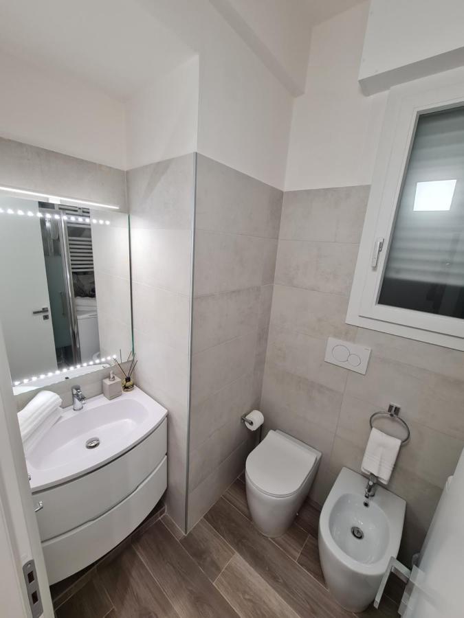 Nel Sole Superior Apartment Bologna Bagian luar foto
